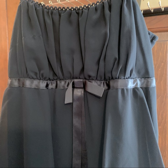 Chiffon Layered Black Dress Size 7 - Picture 3 of 8